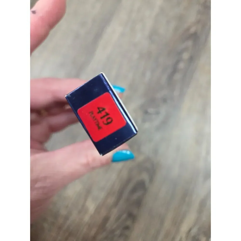 Estee Lauder Pure Color Explicit Long-Lasting Slick Shine Lipstick 419 Playtime